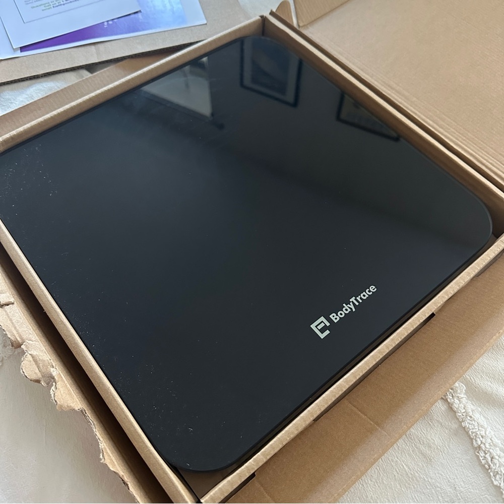 BodyTrace Scale bt007a with batteries